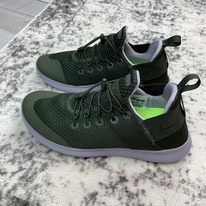 w nike free rn cmtr 18 varsity